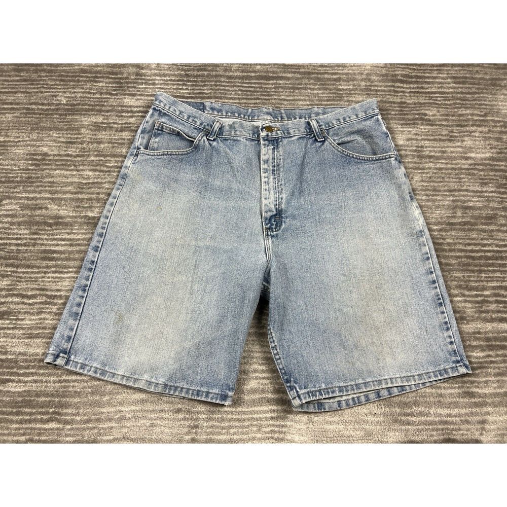 Wrangler Shorts Mens 40 Blue Light Wash Denim Relaxed Fit Jean 606W1DH